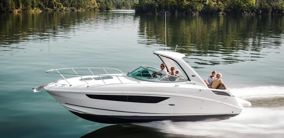 28′ Sea Ray — фотография из каталога