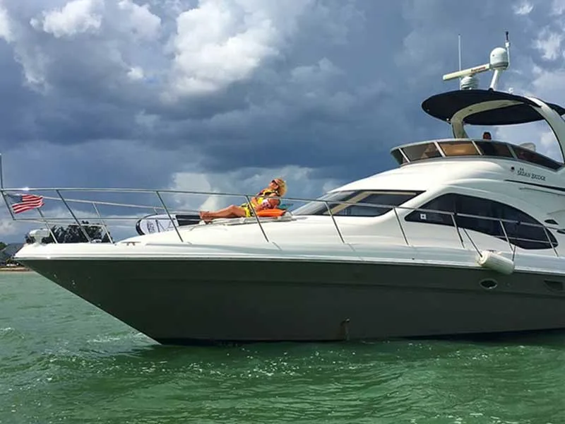 48′ Sea Ray — фотография из каталога