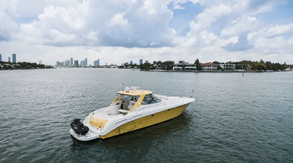55′ Sea Ray — детали внешнего вида или интерьера