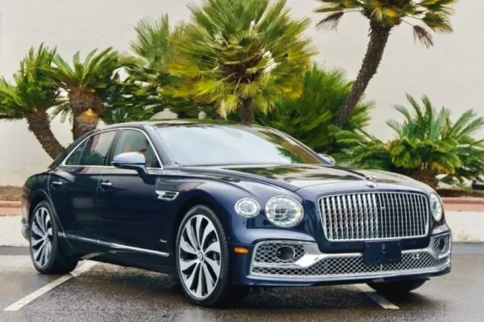 Bentley Flying Spur — Miami car rental