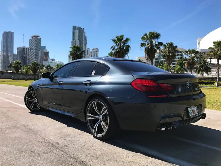 BMW M6 — детали внешнего вида или интерьера