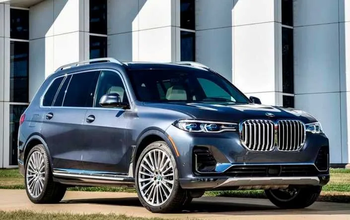 BMW X7 xDrive40i — Miami car rental