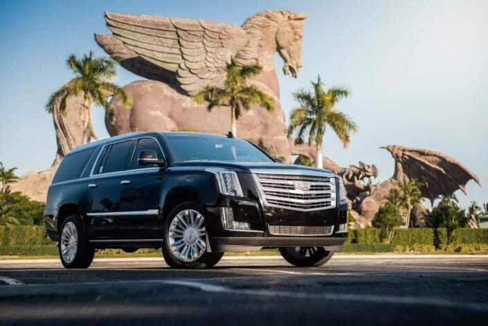 Cadillac Escalade Platinum — Miami car rental