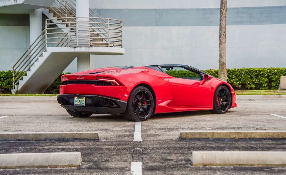 Lamborghini Huracán LP610 — детали внешнего вида или интерьера