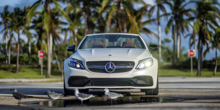 Mercedes-Benz C63 S — детали внешнего вида или интерьера