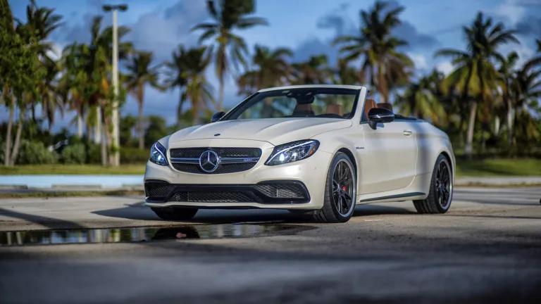 Mercedes-Benz C63 S — фотография из каталога