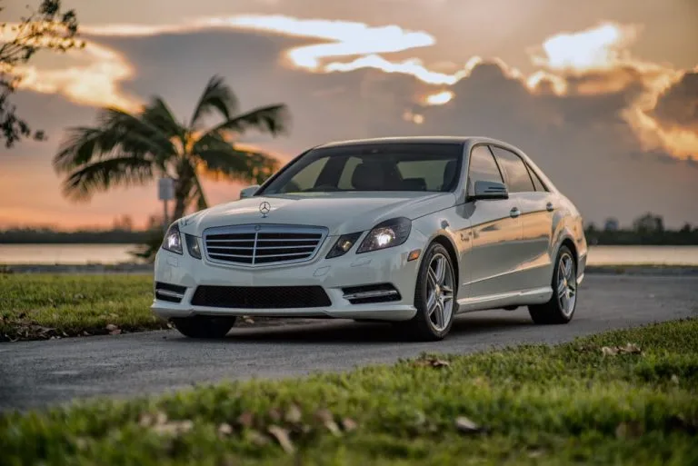 Mercedes-Benz E-Class — фотография из каталога