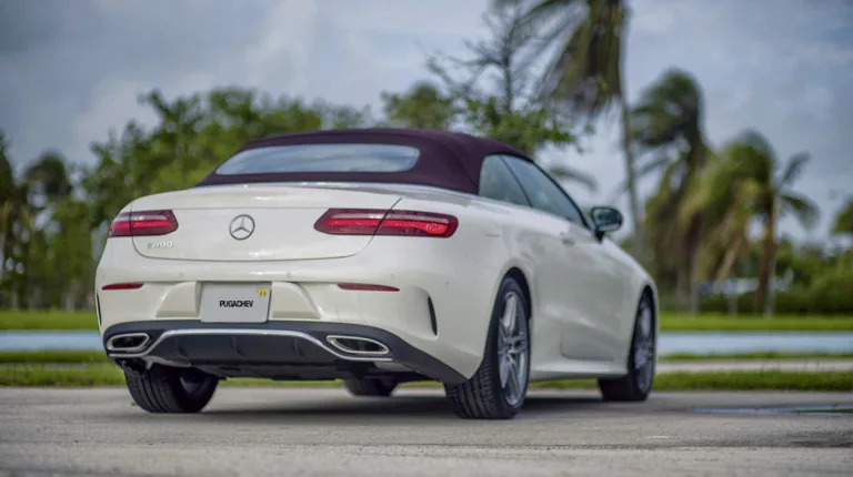 Mercedes-Benz E-Class — детали внешнего вида или интерьера