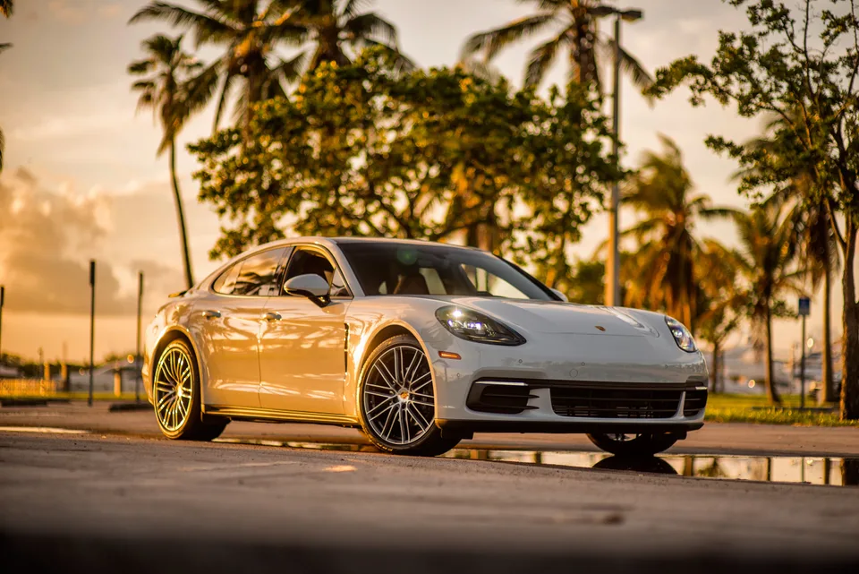 Porsche Panamera — детали внешнего вида или интерьера