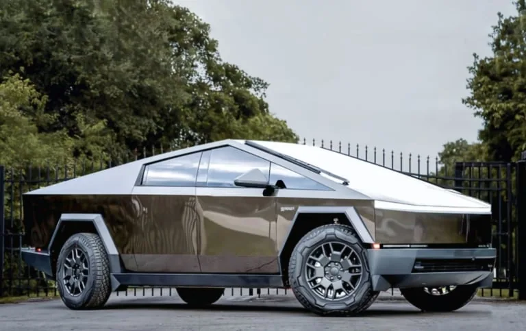 Tesla Cybertruck AWD — Miami car rental