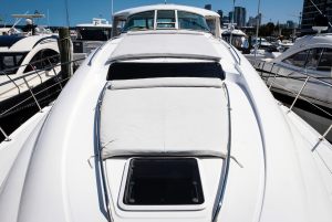 50-Sea-Ray-Yacht-Deck